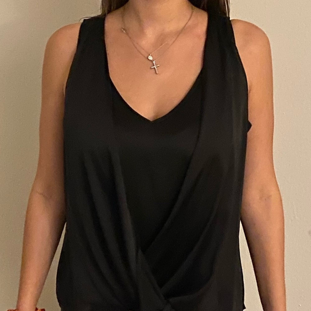 NWT White House Black Market Top